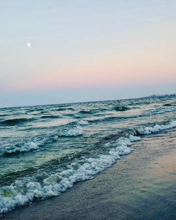 Mamaia Moonlight Apartment Экстерьер фото