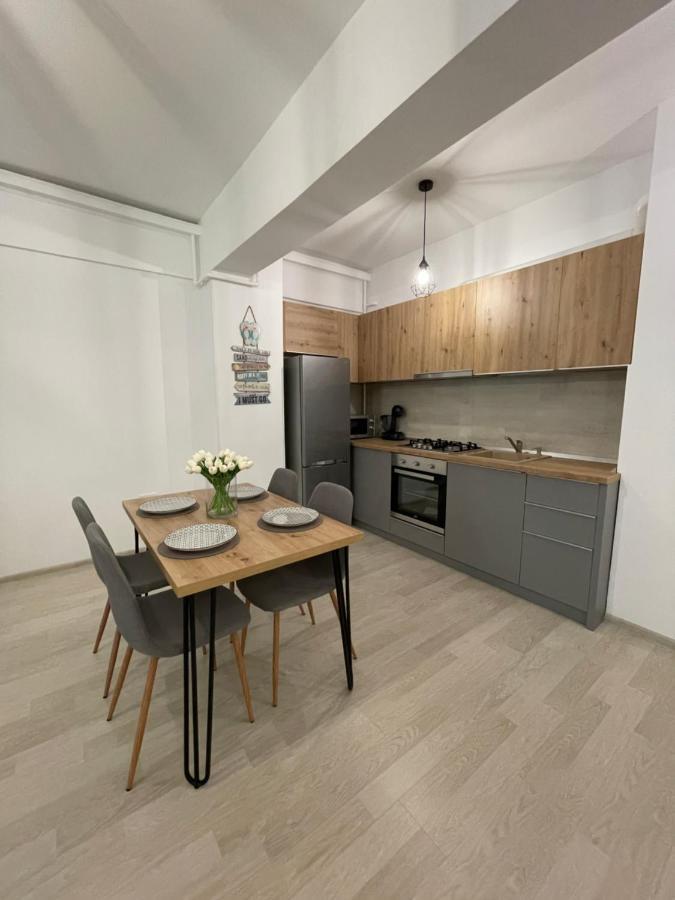 Mamaia Moonlight Apartment Экстерьер фото
